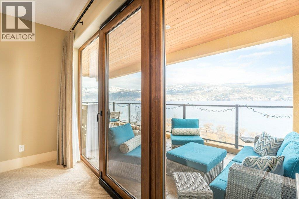 14419 Downton Avenue Unit# 207, Summerland