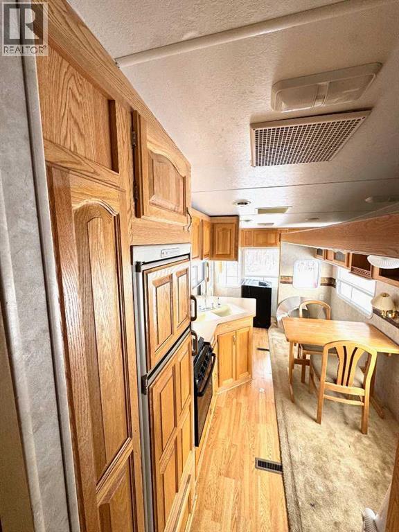 41310 Range Road 282, Rural Lacombe County