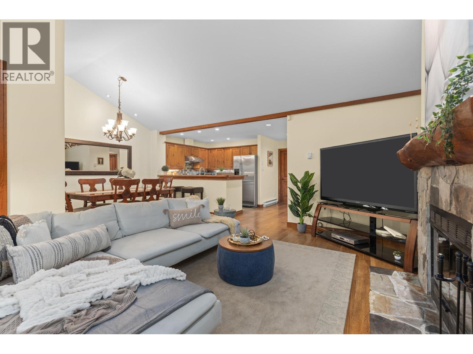 43D 4652 BLACKCOMB WAY - Photo 5 of 36, Whistler, British Columbia