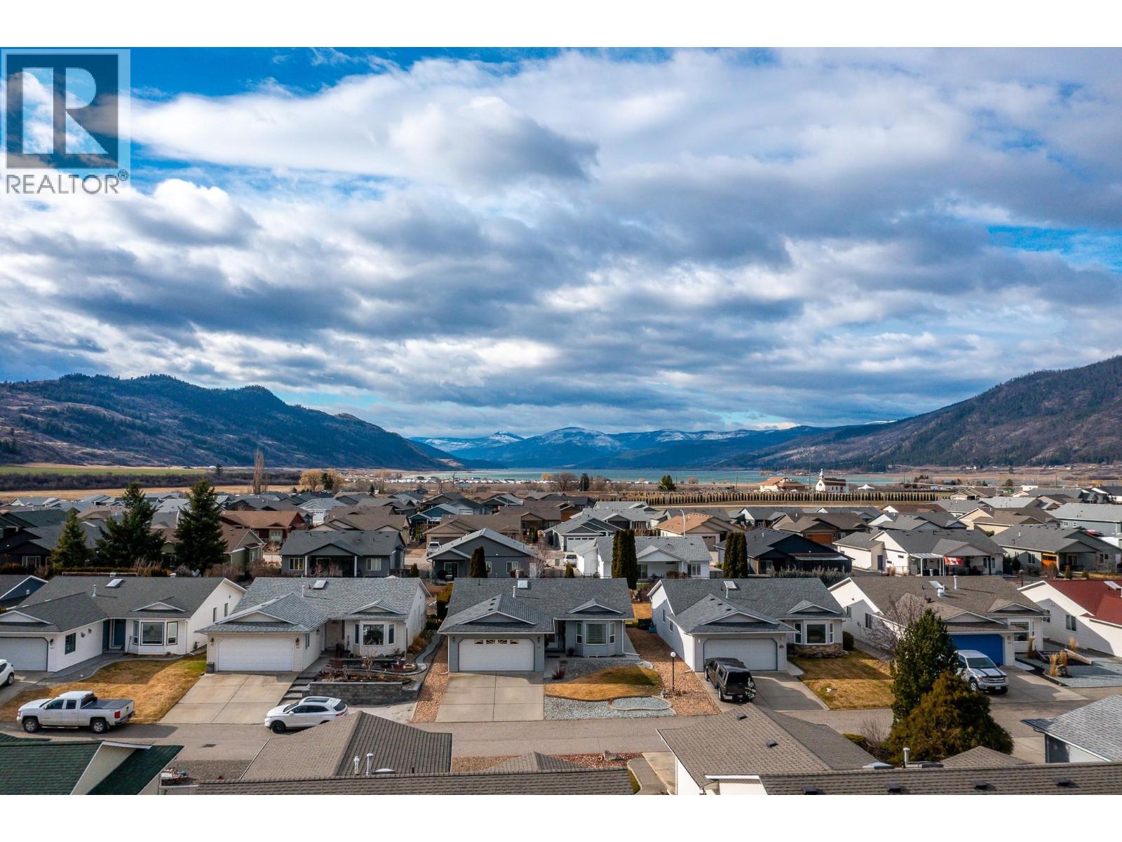 833 8 Avenue, Vernon