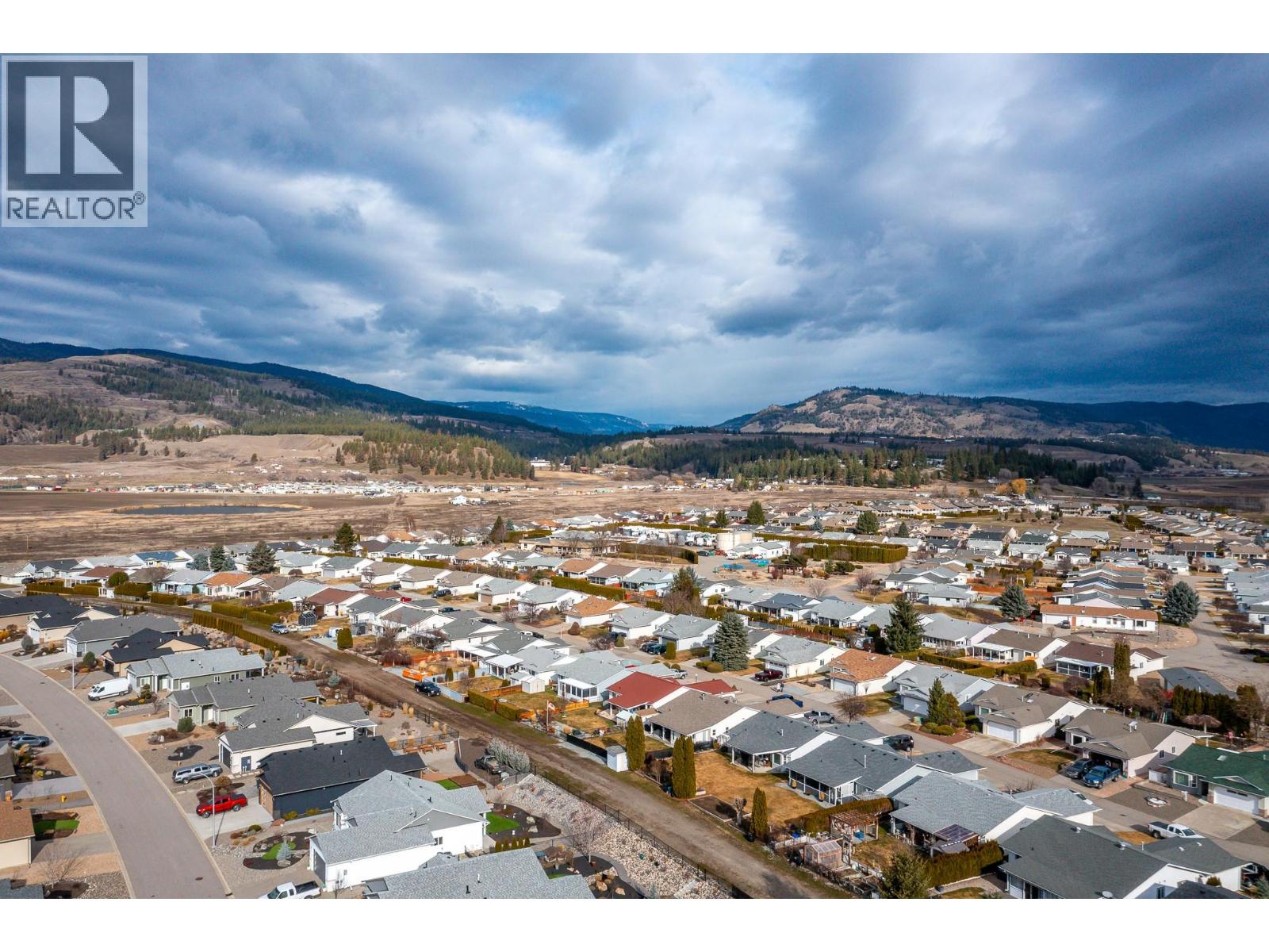 833 8 Avenue, Vernon