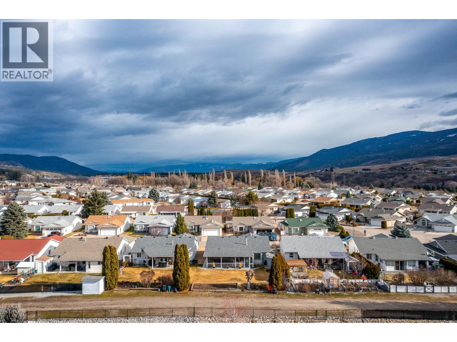 833 8 Avenue, Vernon