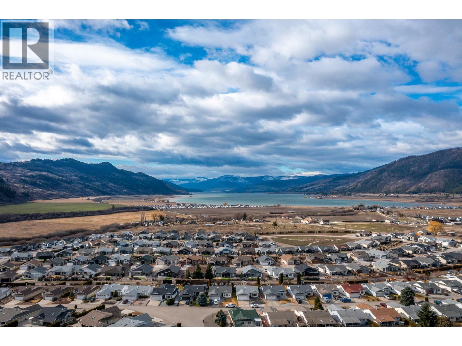 833 8 Avenue, Vernon