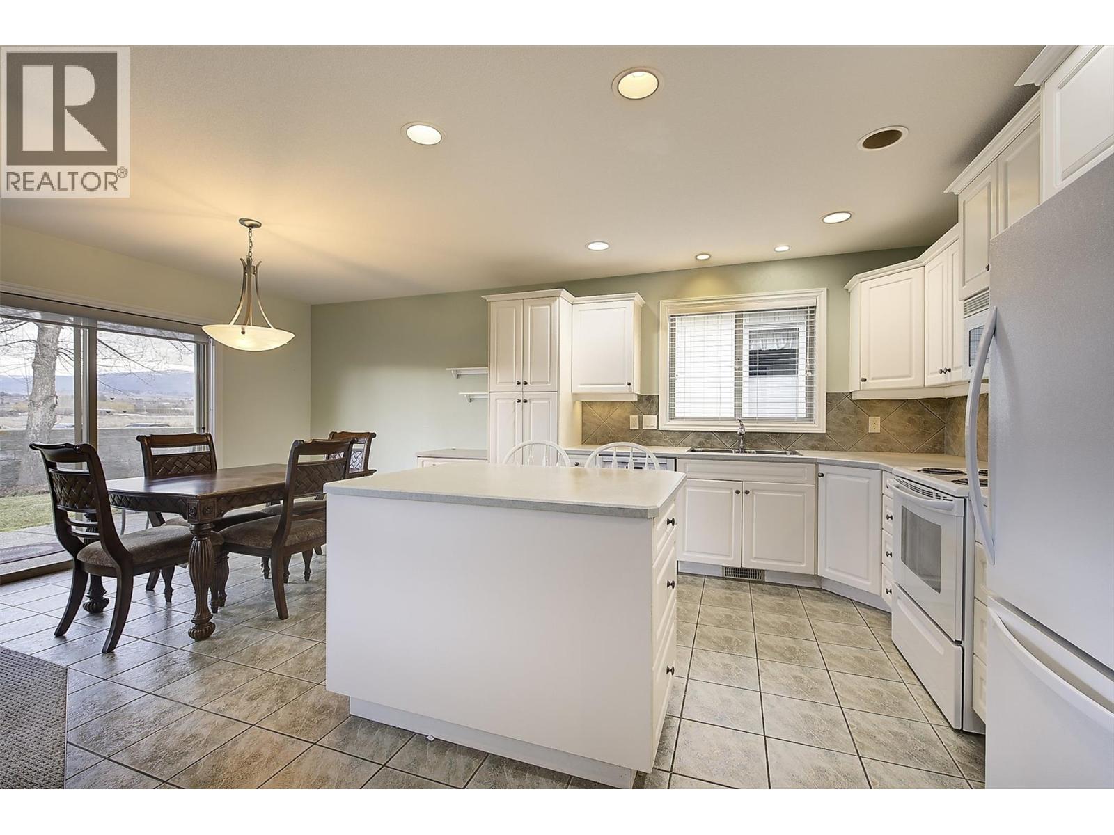 133 2365 Stillingfleet Road, Kelowna