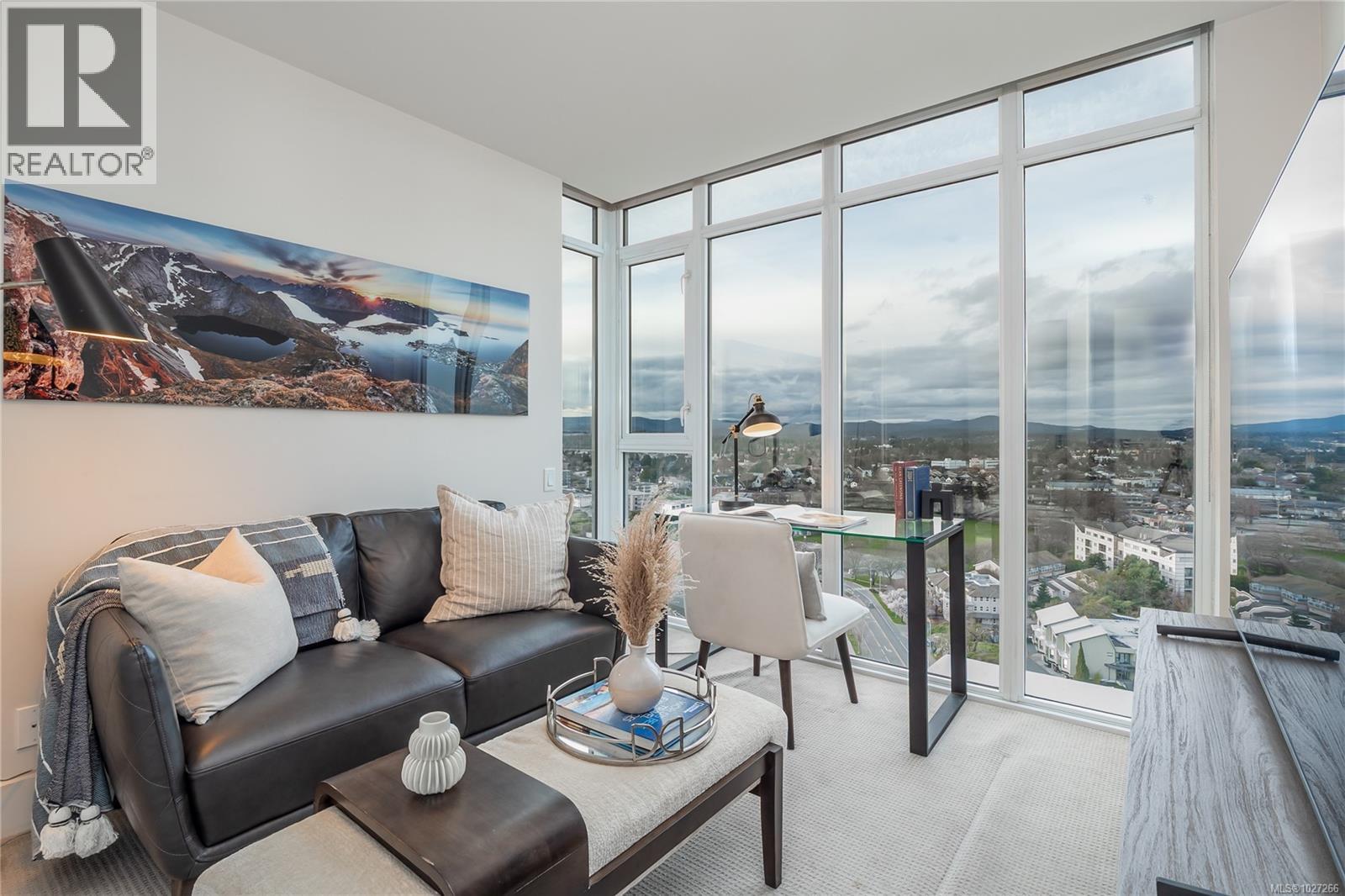 1705 83 Saghalie Road, Victoria