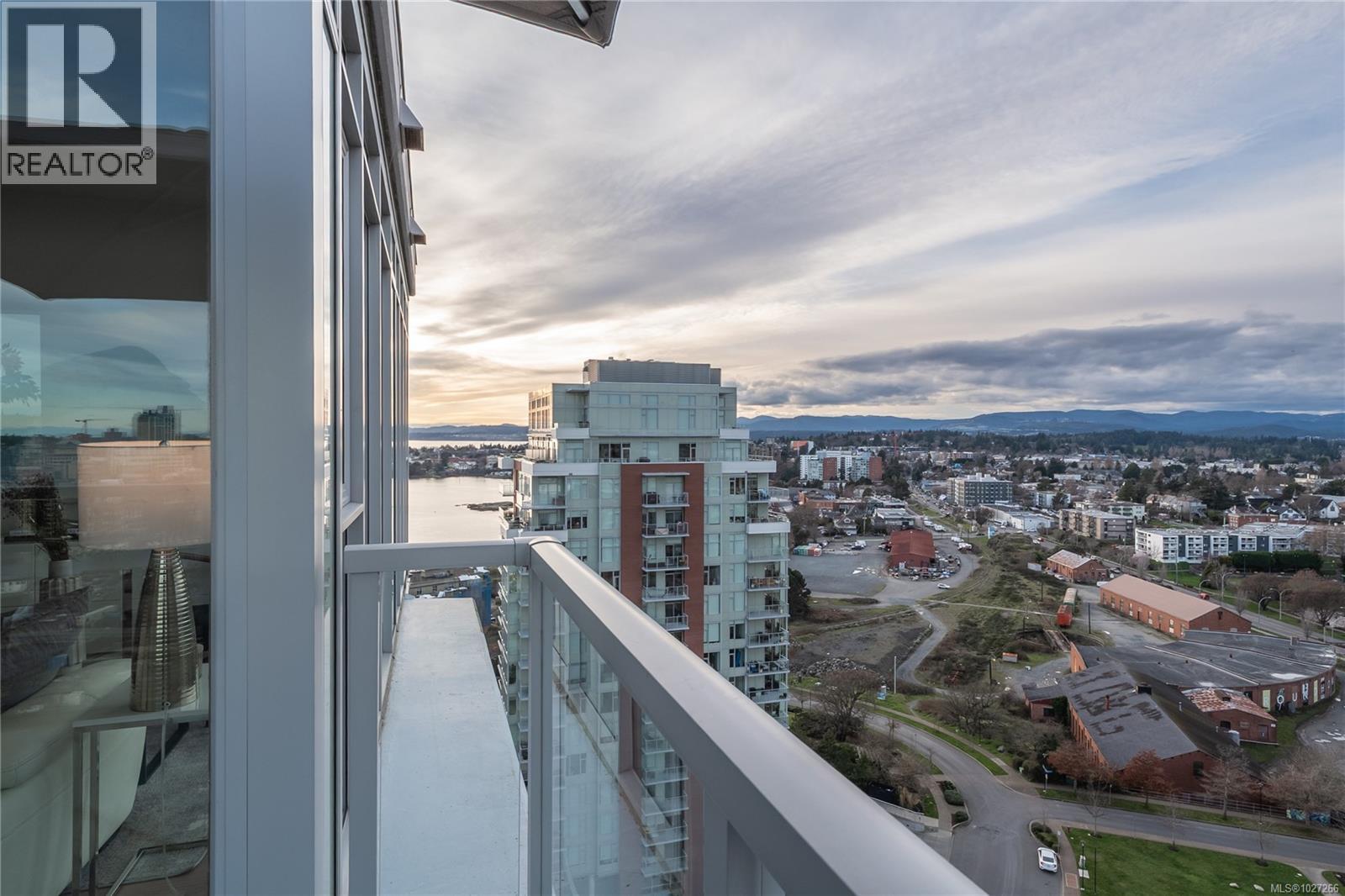 1705 83 Saghalie Road, Victoria