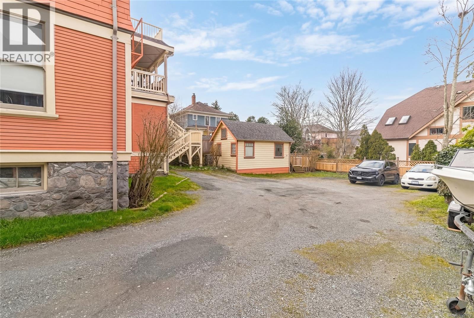  1418 Fernwood Road, Victoria