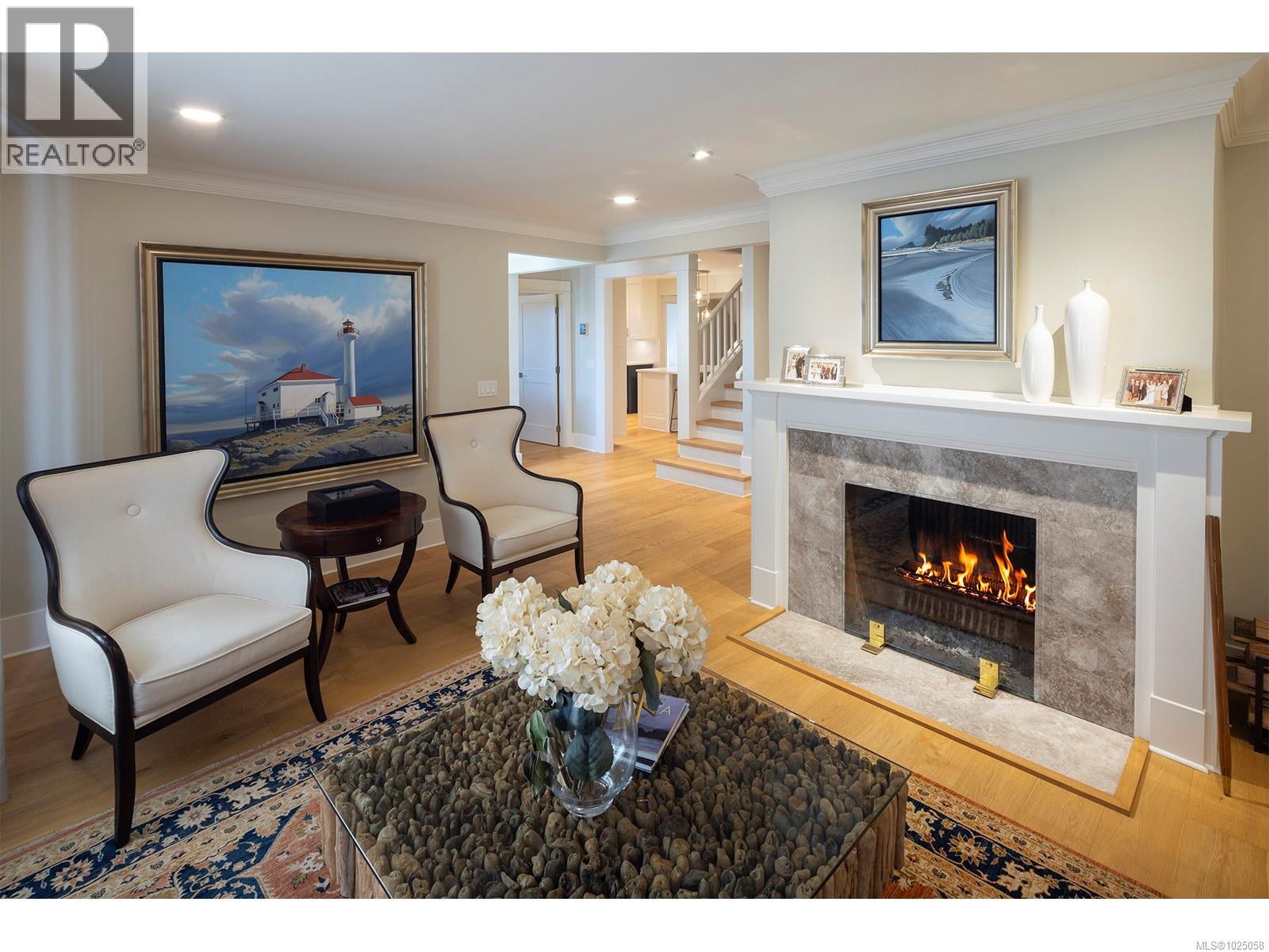  2350 Nottingham Road, Oak Bay