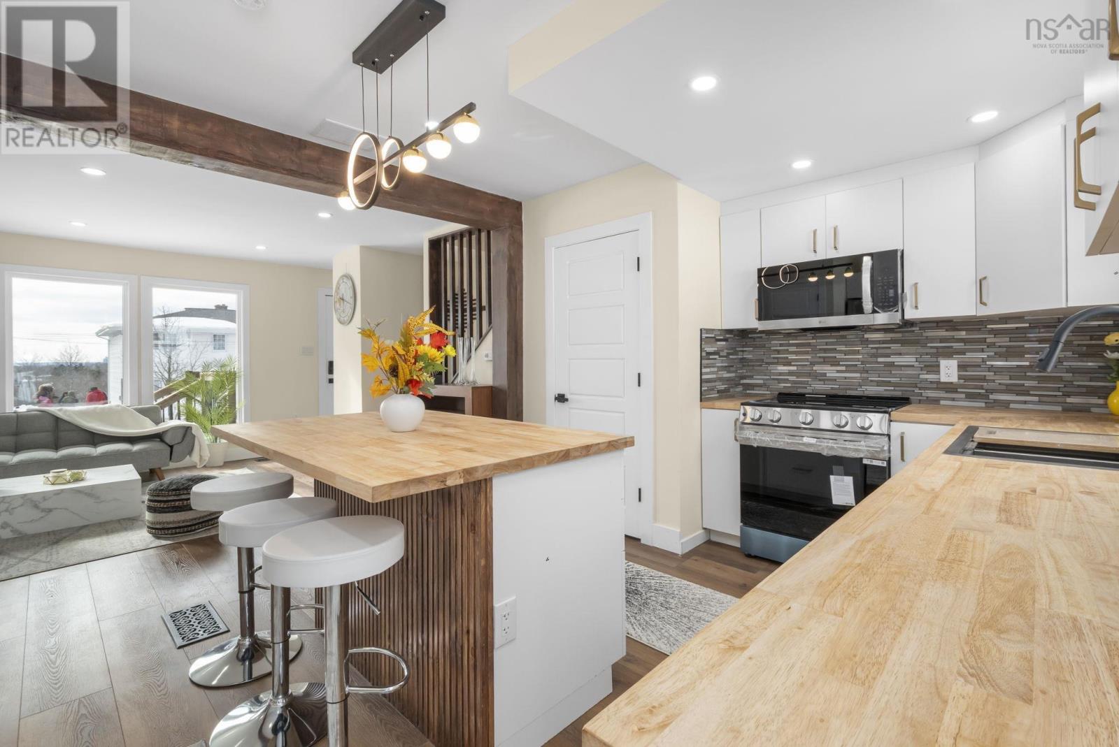 Property 17 of 45 of 33-B Kennedy Drive