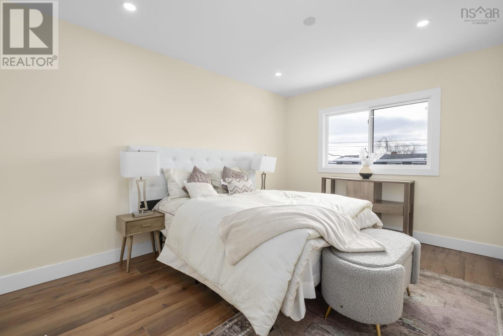 Property 21 of 45 of 33-B Kennedy Drive