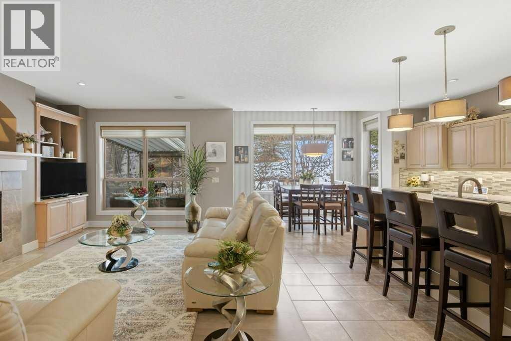 247 St Moritz Drive SW - Photo 4 of 47, Calgary, Alberta