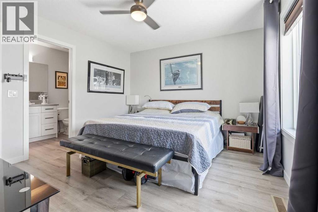 250 Fireside View, Cochrane