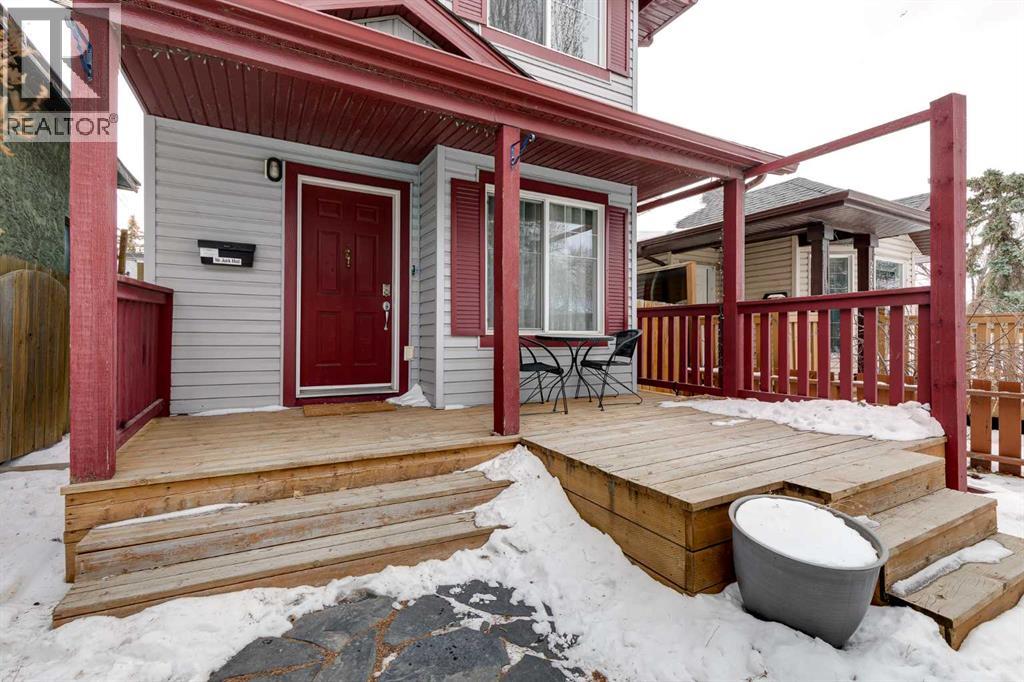 2232 15A Street SE - Photo 3 of 37, Calgary, Alberta