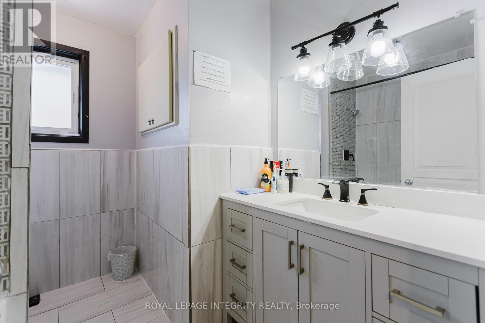 1197 DEER PARK ROAD - 23
