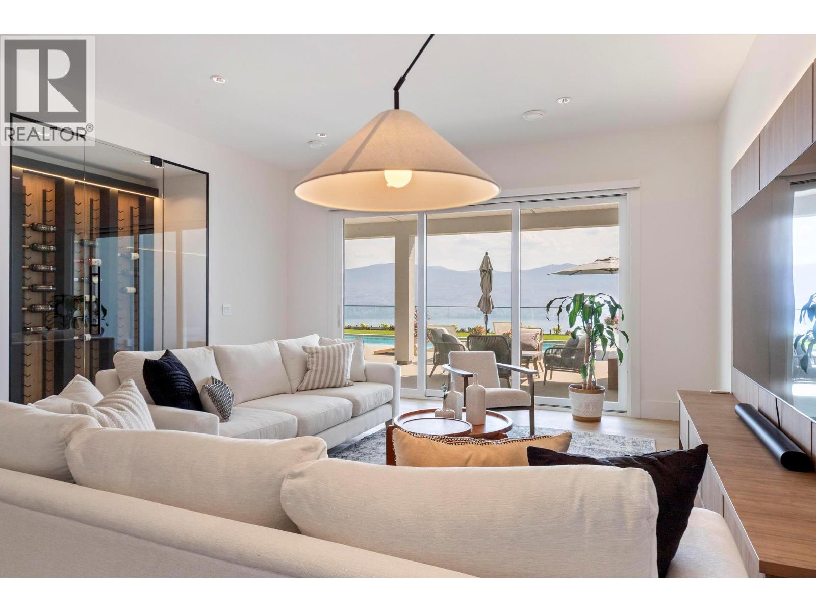 1391 Vineyard Drive, West Kelowna