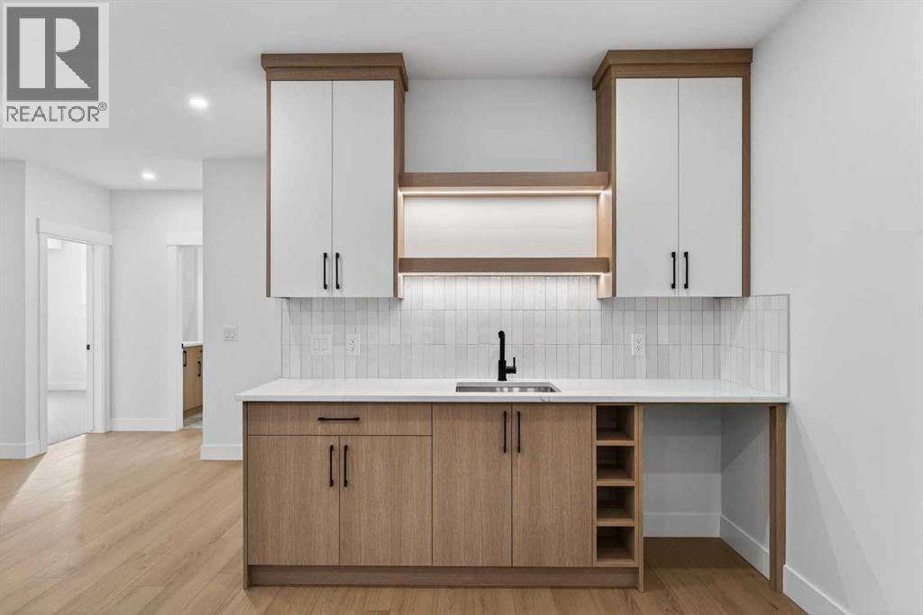 
          32 Lakes Estates Circle
            <br/>
            <span>Strathmore</span>
            , 
            <span>AB</span>
             <span>T1P0B7</span>
         - Photo 29