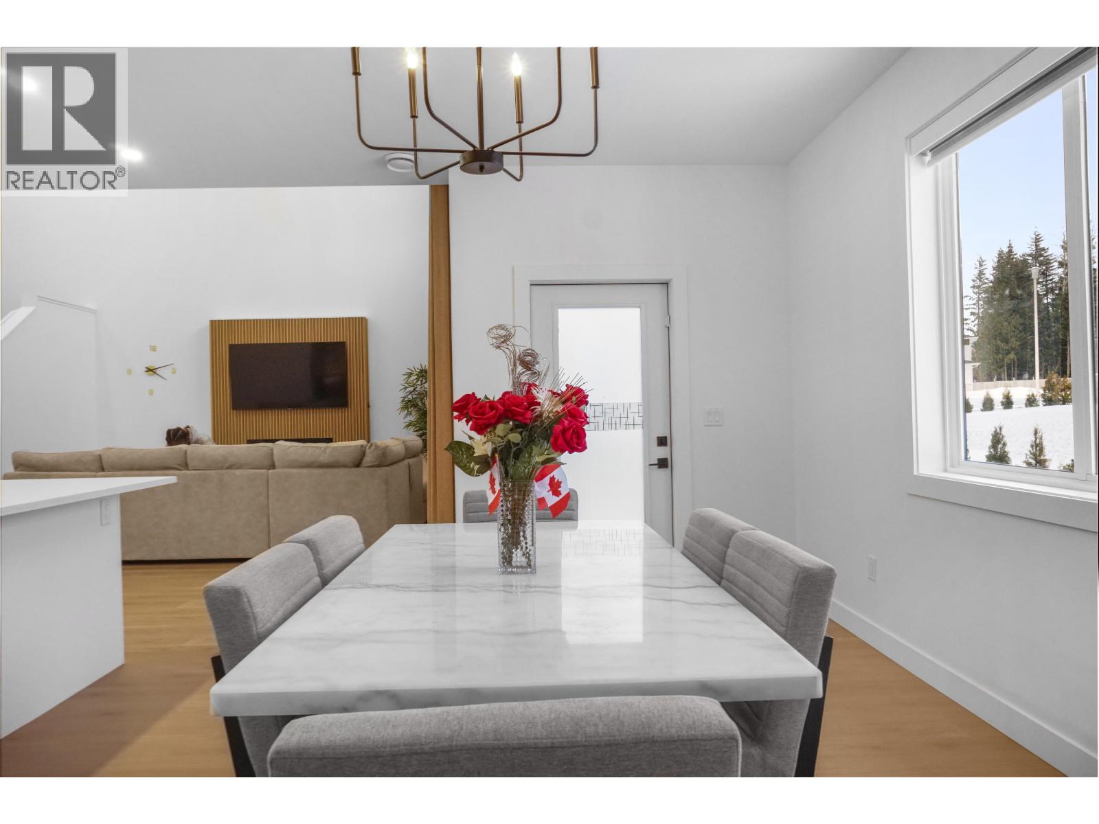 151 WAKITA STREET, Kitimat