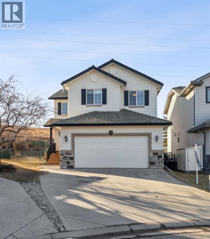 104 Bow Ridge Crescent, Cochrane