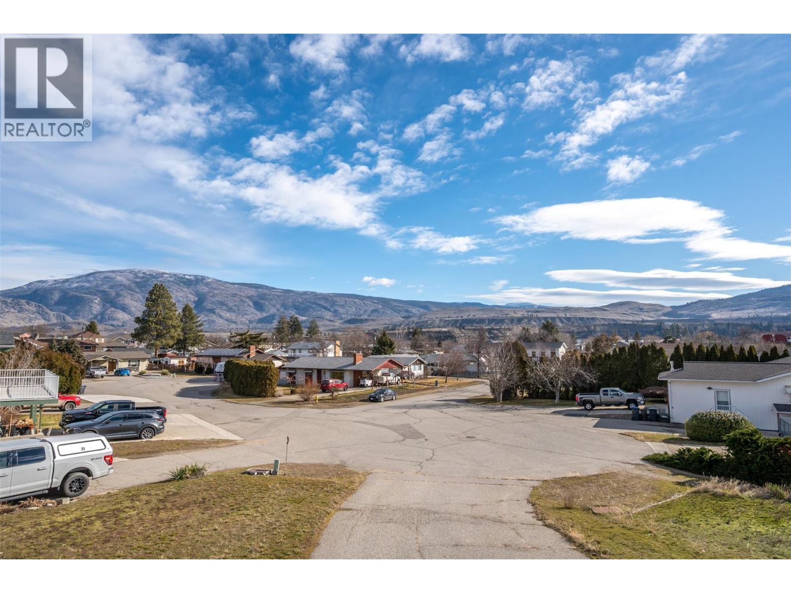  761 Columbia Place, Oliver