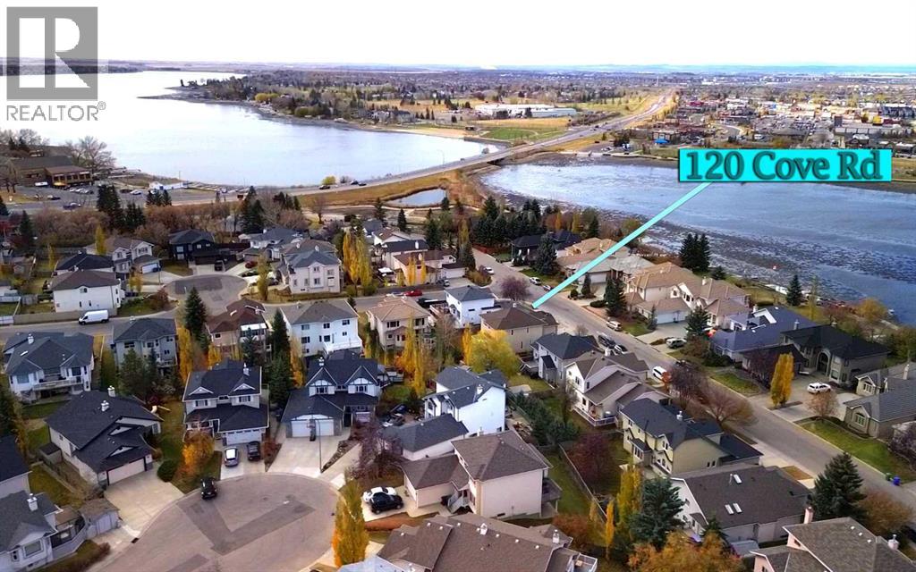 120 COVE Road - Photo 3 of 50, Chestermere, Alberta