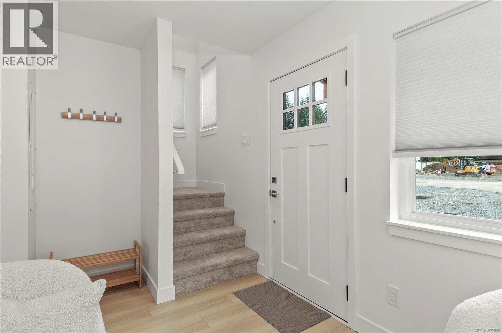 #2 4703 Cumberland Rd - 8