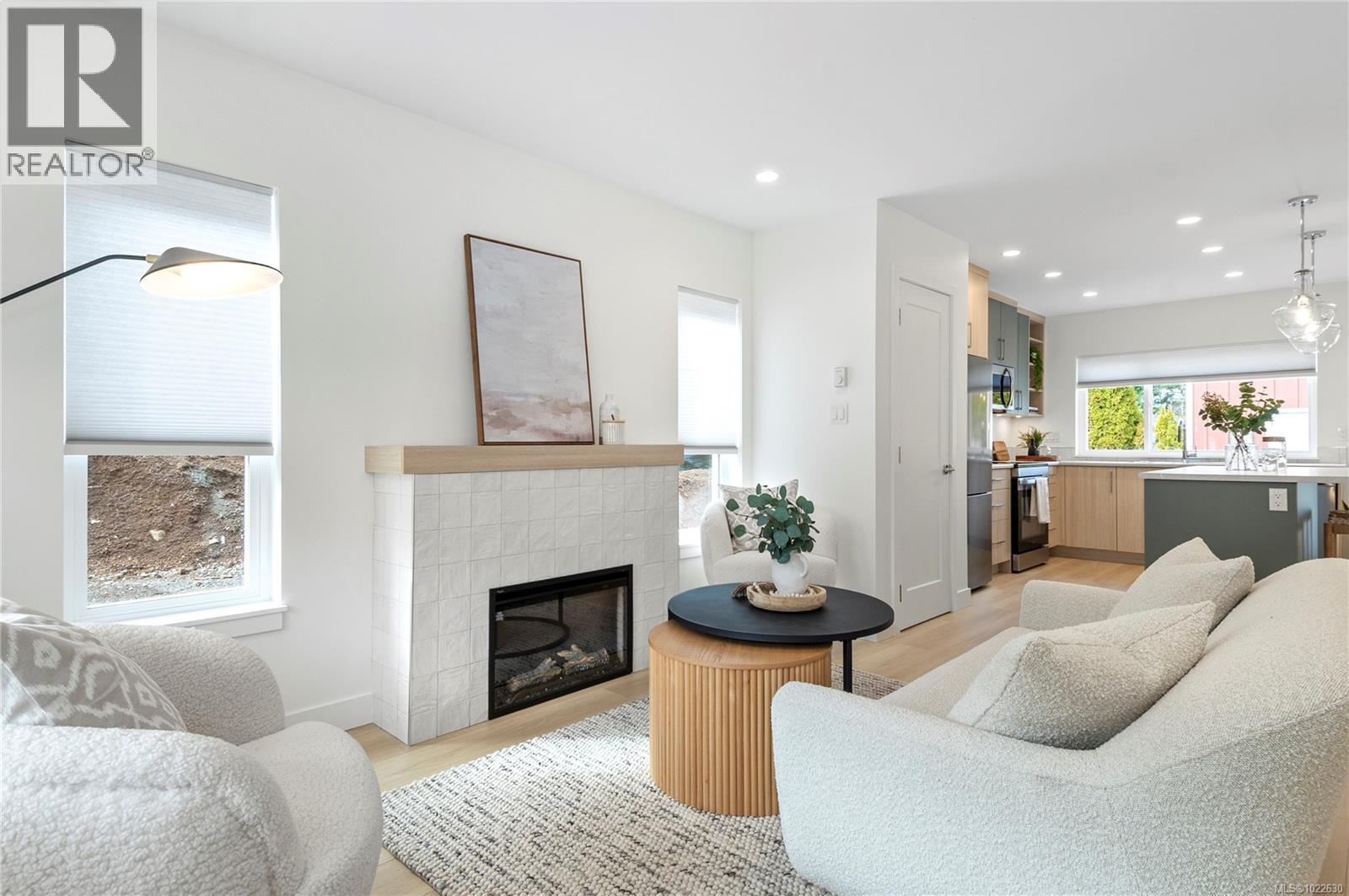 #2 4703 CUMBERLAND RD - Image 2