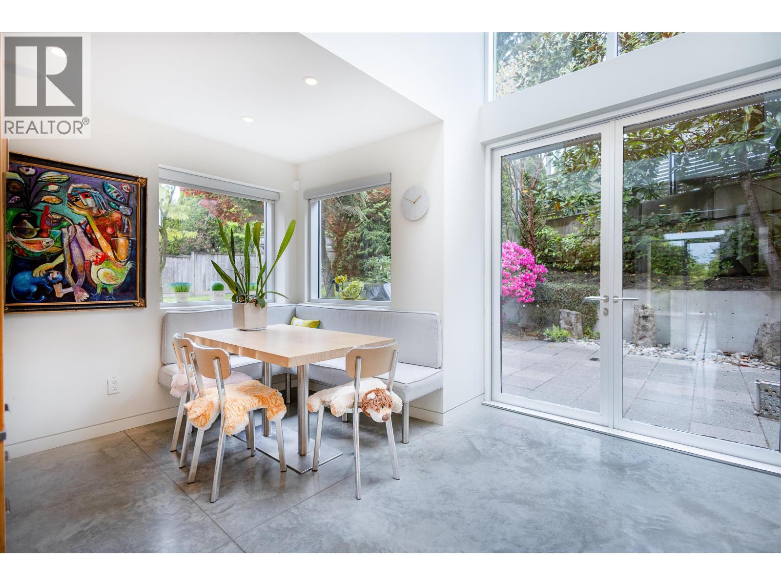 2924 ALTAMONT CRESCENT, West Vancouver