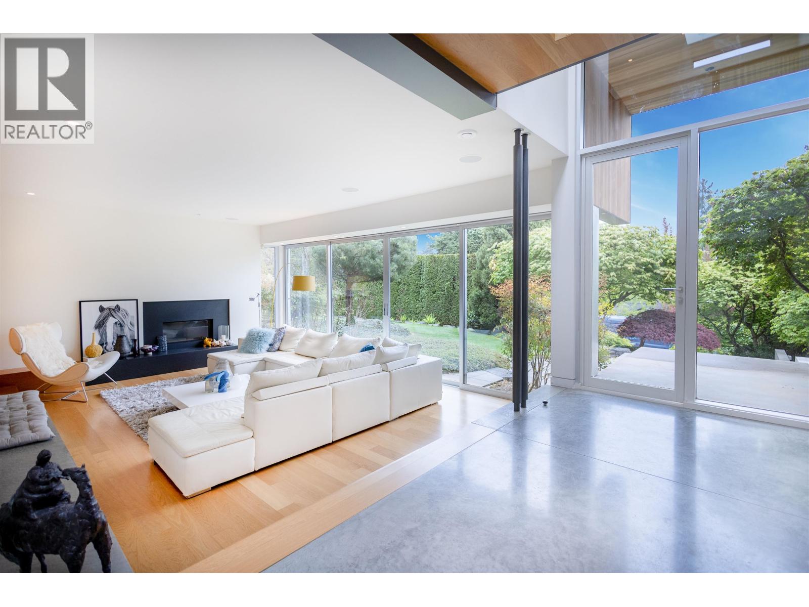 2924 ALTAMONT CRESCENT, West Vancouver