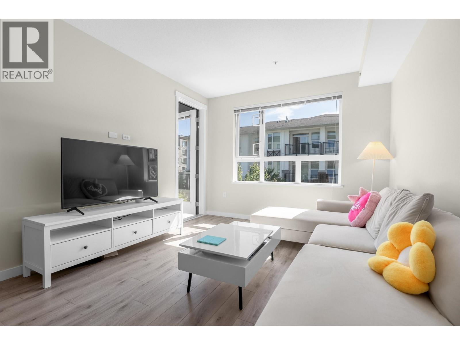 315 9233 ODLIN ROAD - Main photo, Richmond, British Columbia