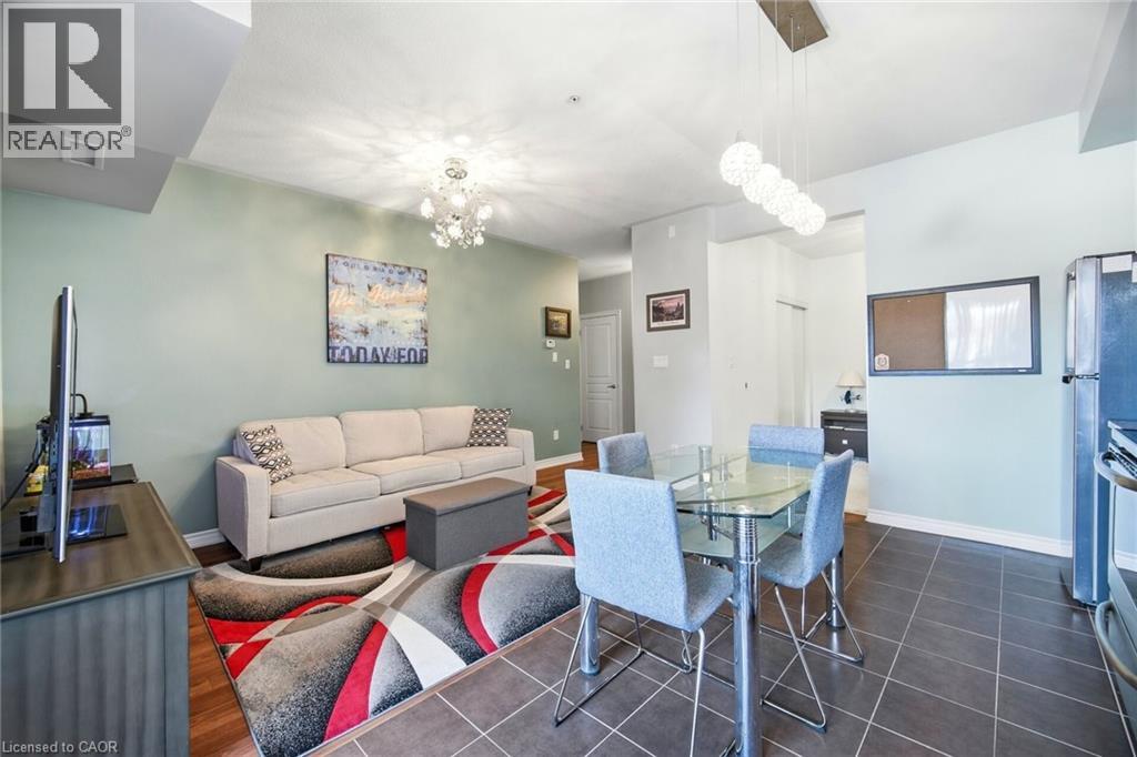 570 LOLITA Garden Unit# 231, Mississauga, Ontario