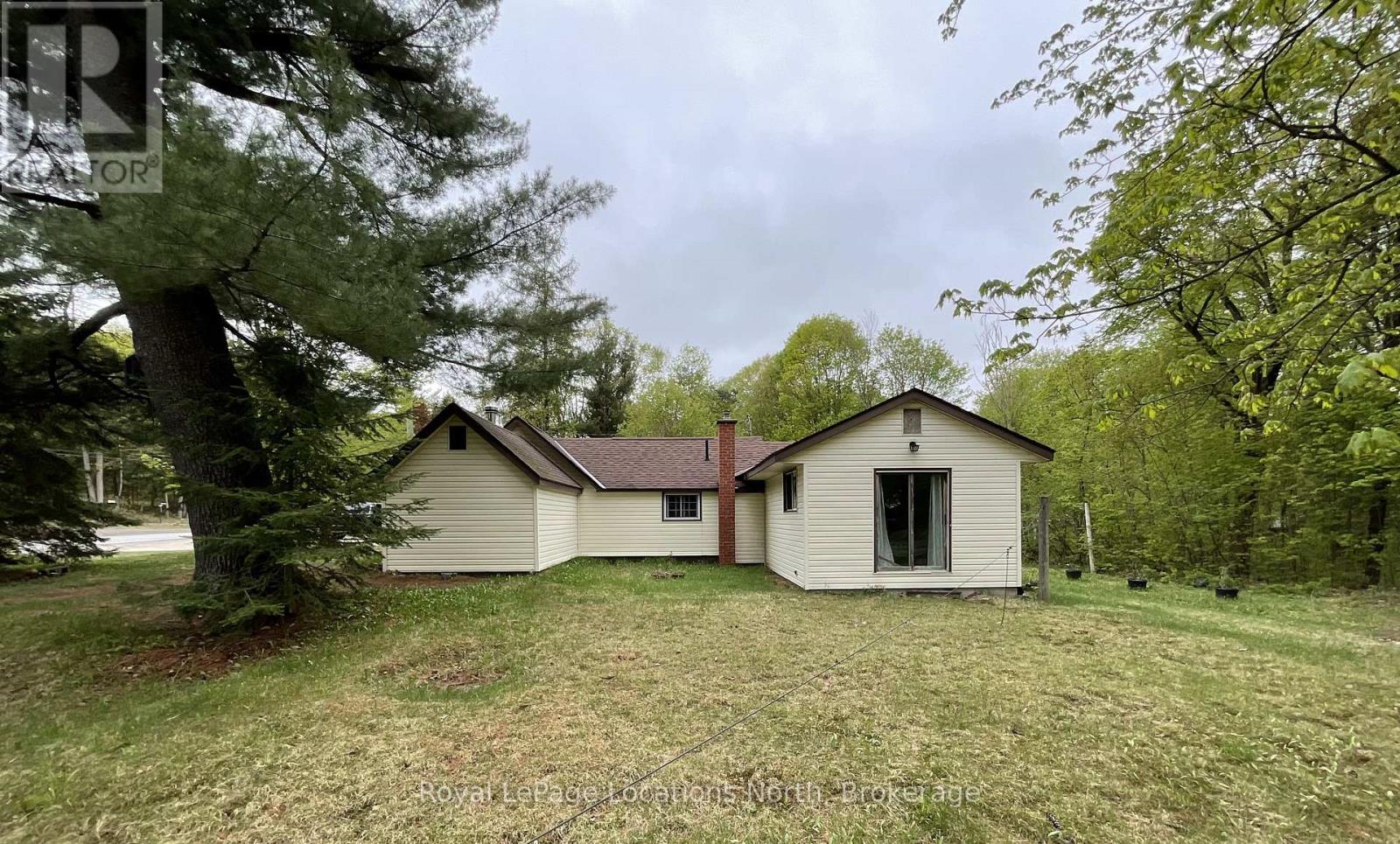 2843 592 HIGHWAY - Photo 2 of 44, Perry (Emsdale), Ontario