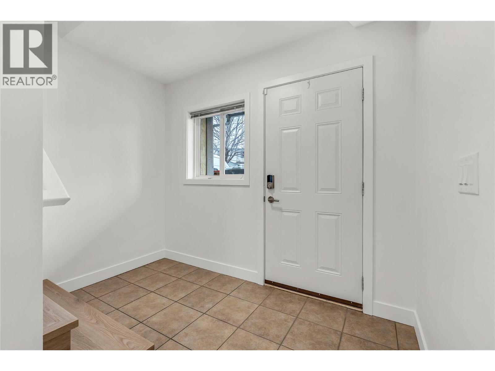 #105 48 Galt Avenue - 2