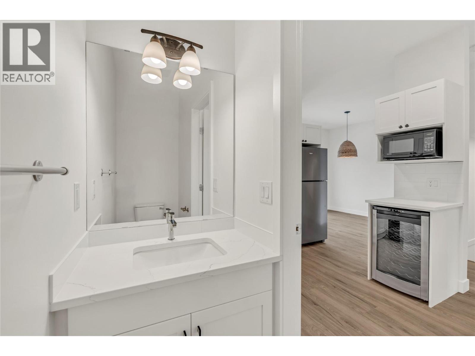 48 Galt Avenue Unit# 105, Penticton