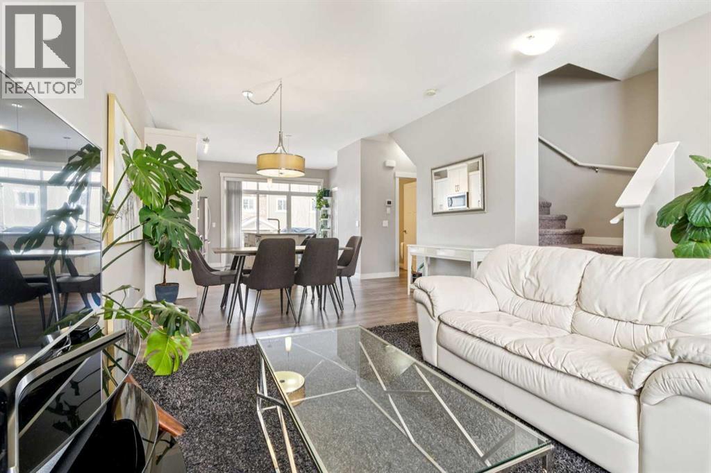 645 Evanston Manor NW - Photo 4 of 30, Calgary, Alberta