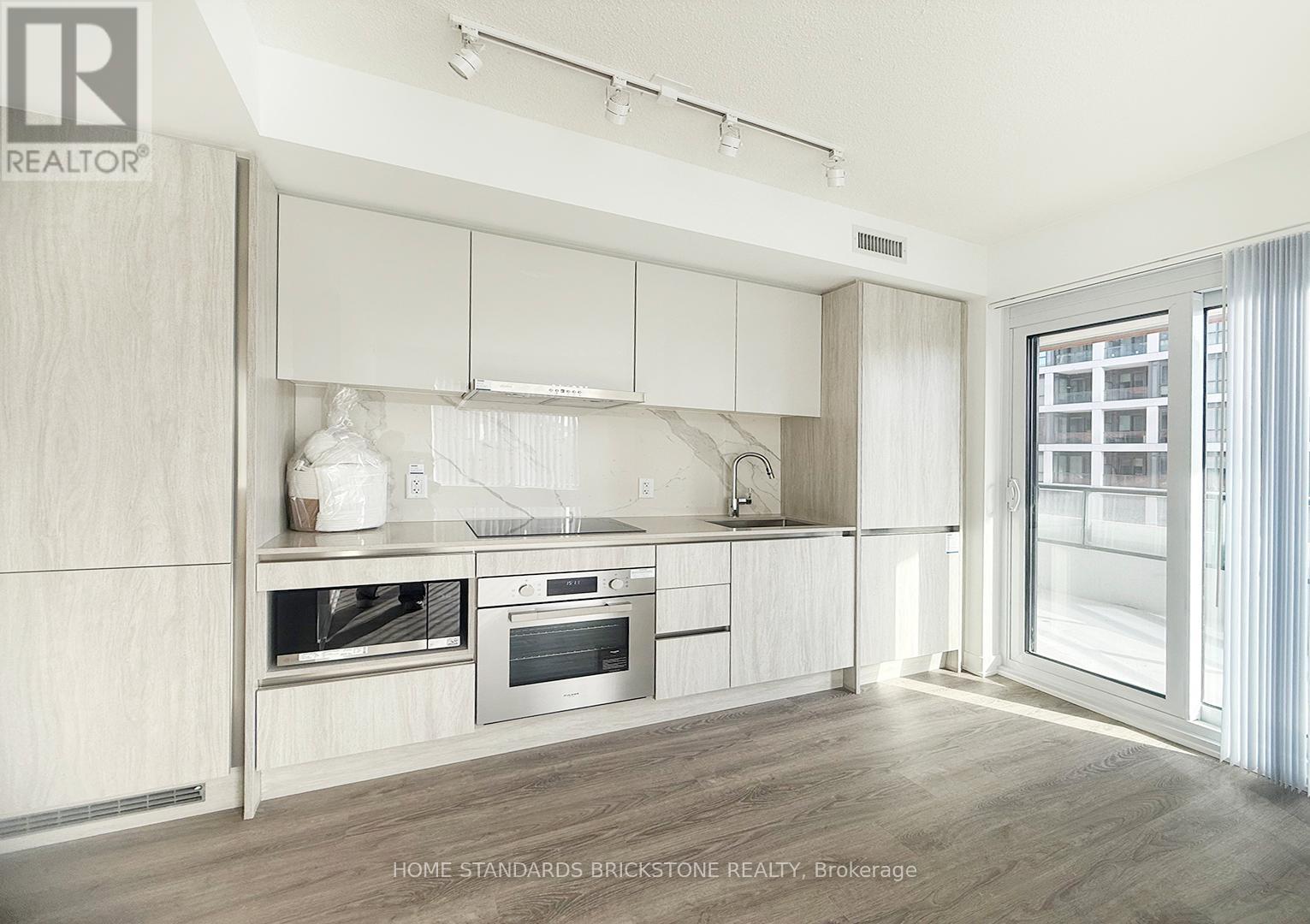 615 - 180 FRONT STREET - Photo 3 of 10, Toronto (Waterfront Communities), Ontario