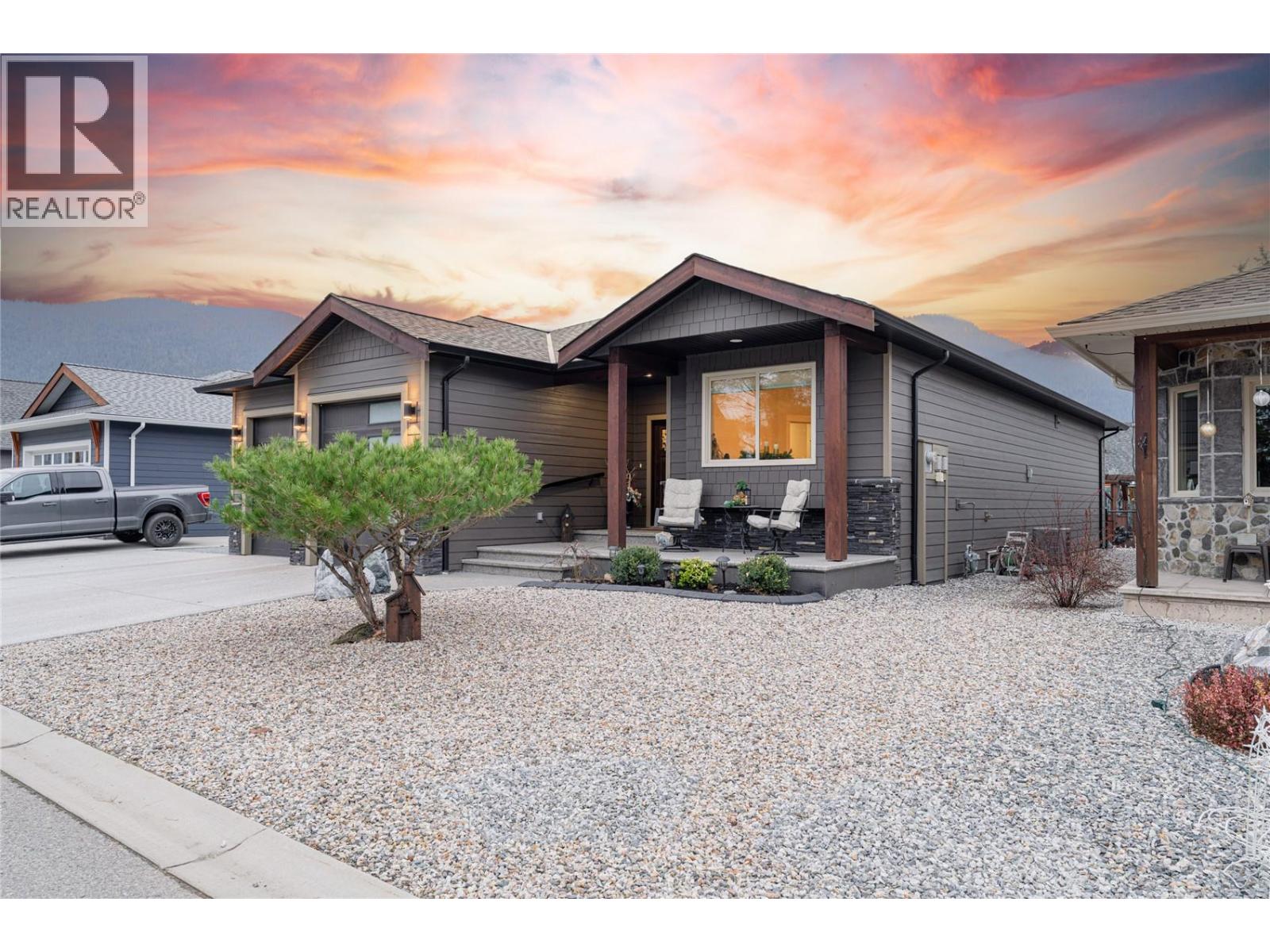 #3 2444 York Avenue - 2