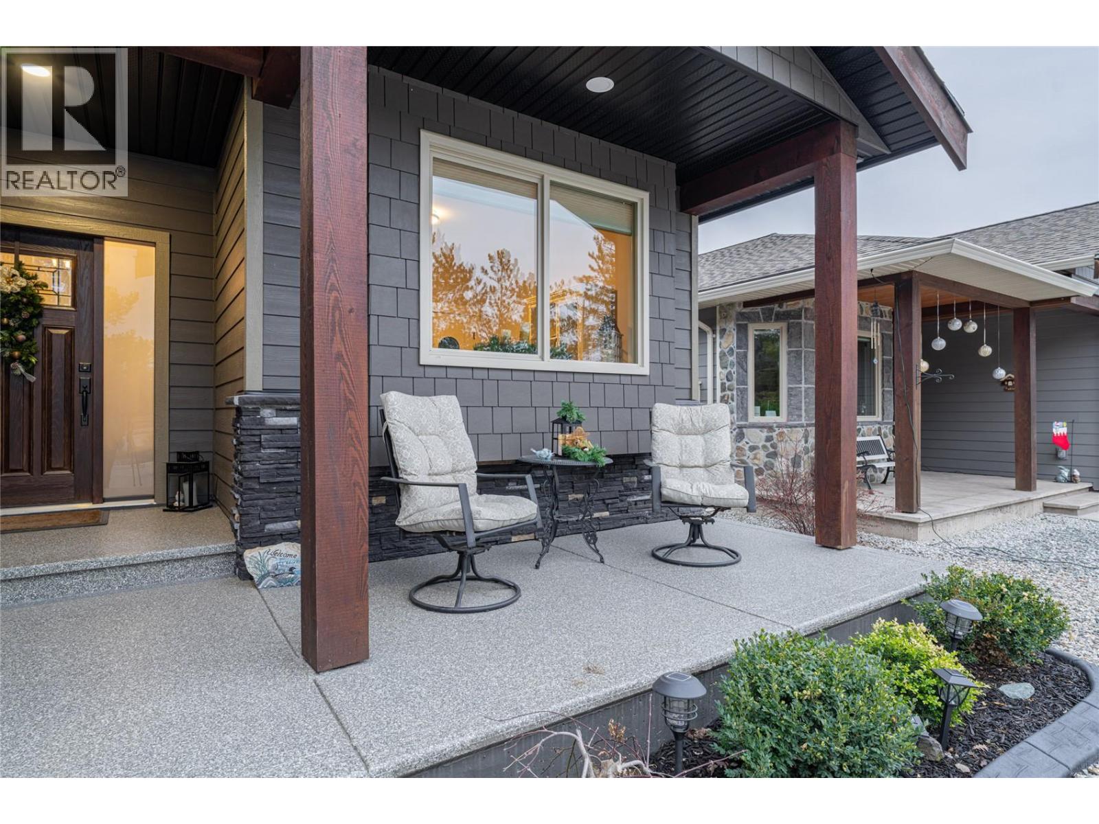 #3 2444 York Avenue - 3