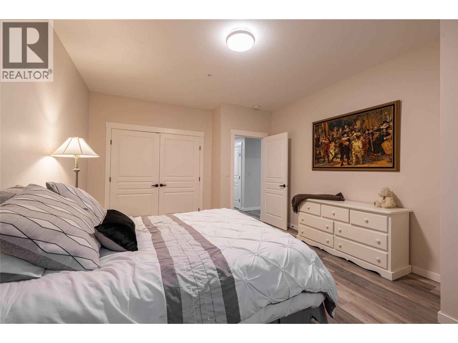 2444 York Avenue Unit# 3, Armstrong