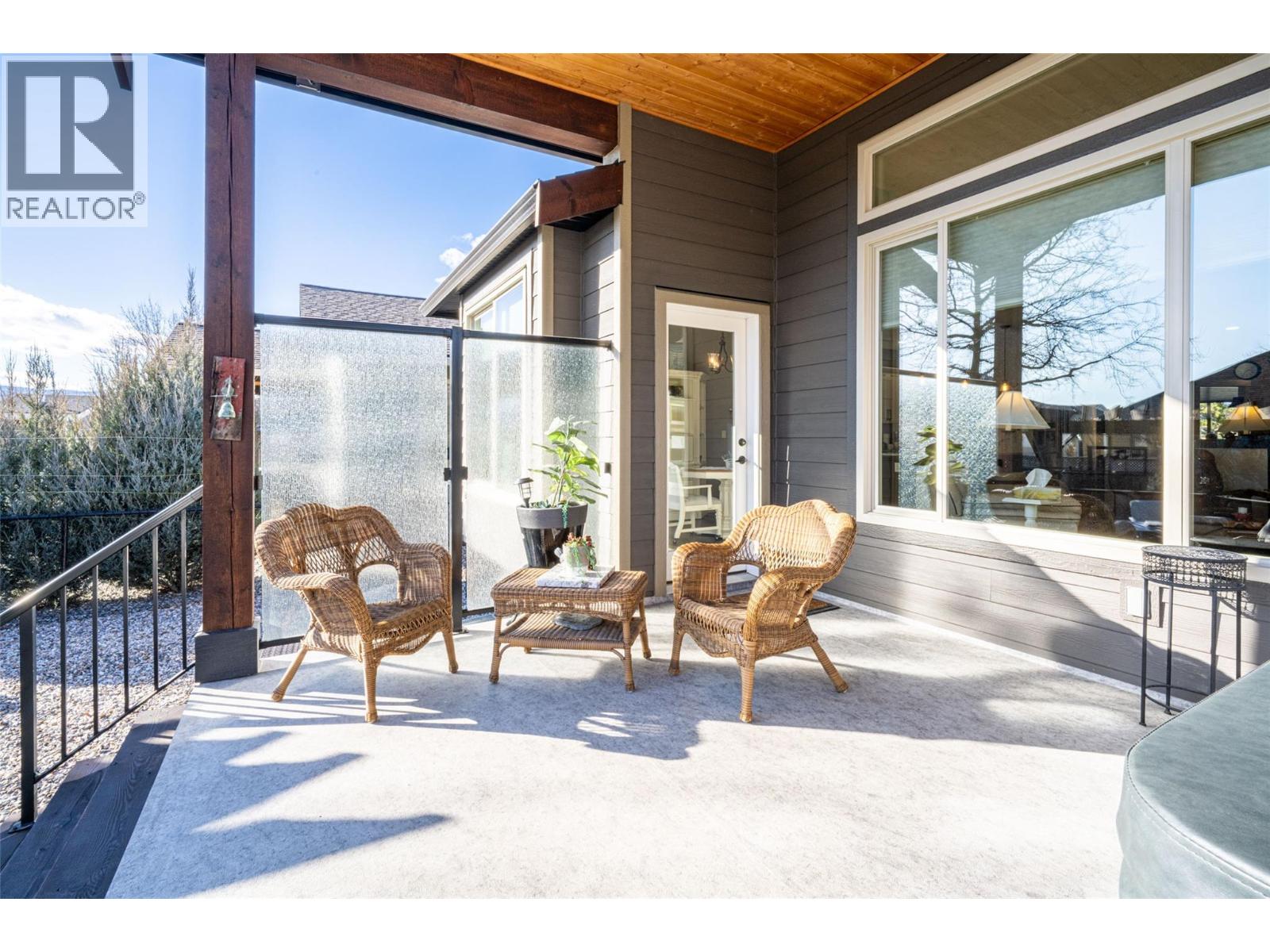 2444 York Avenue Unit# 3, Armstrong