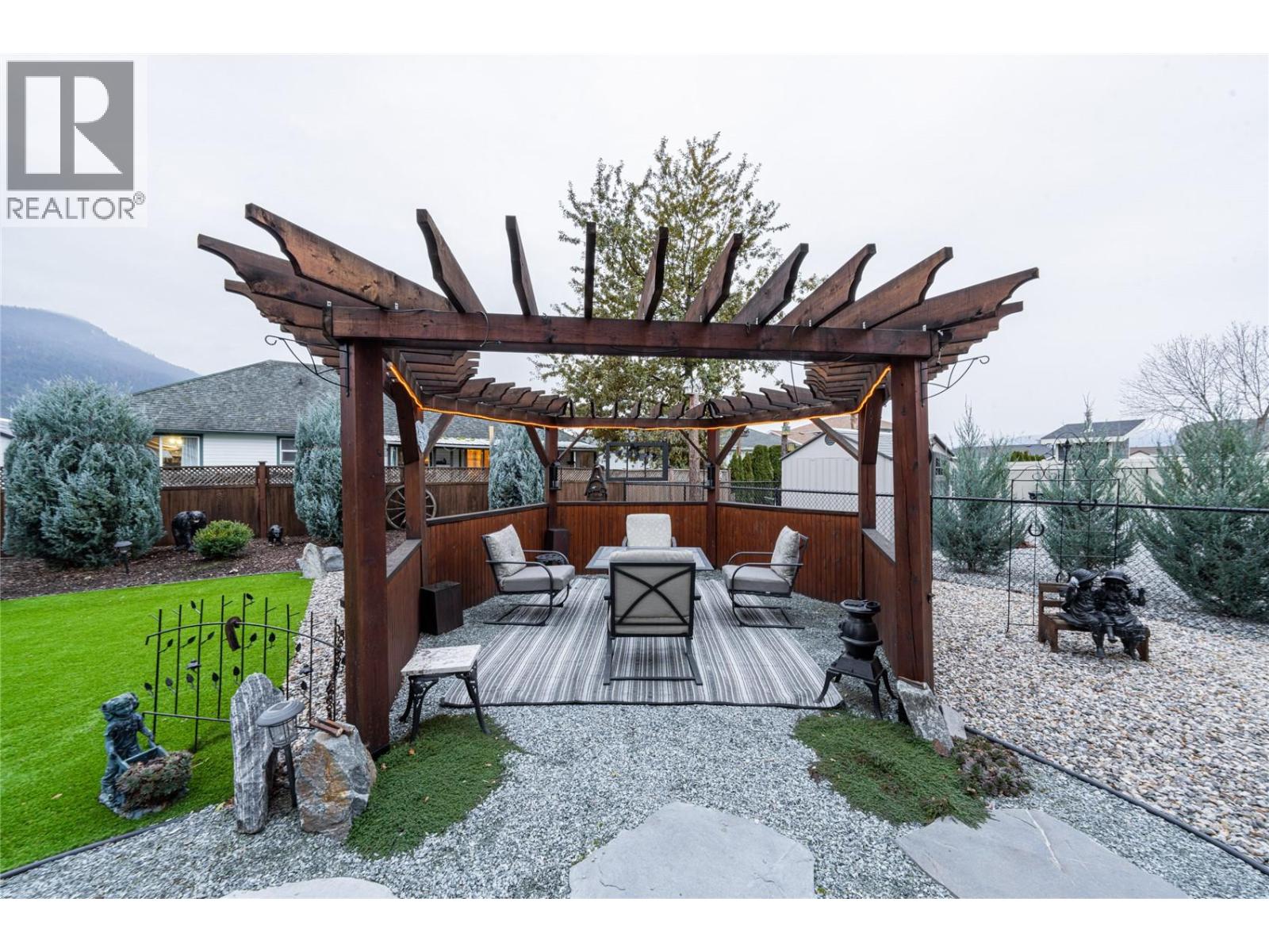 2444 York Avenue Unit# 3, Armstrong