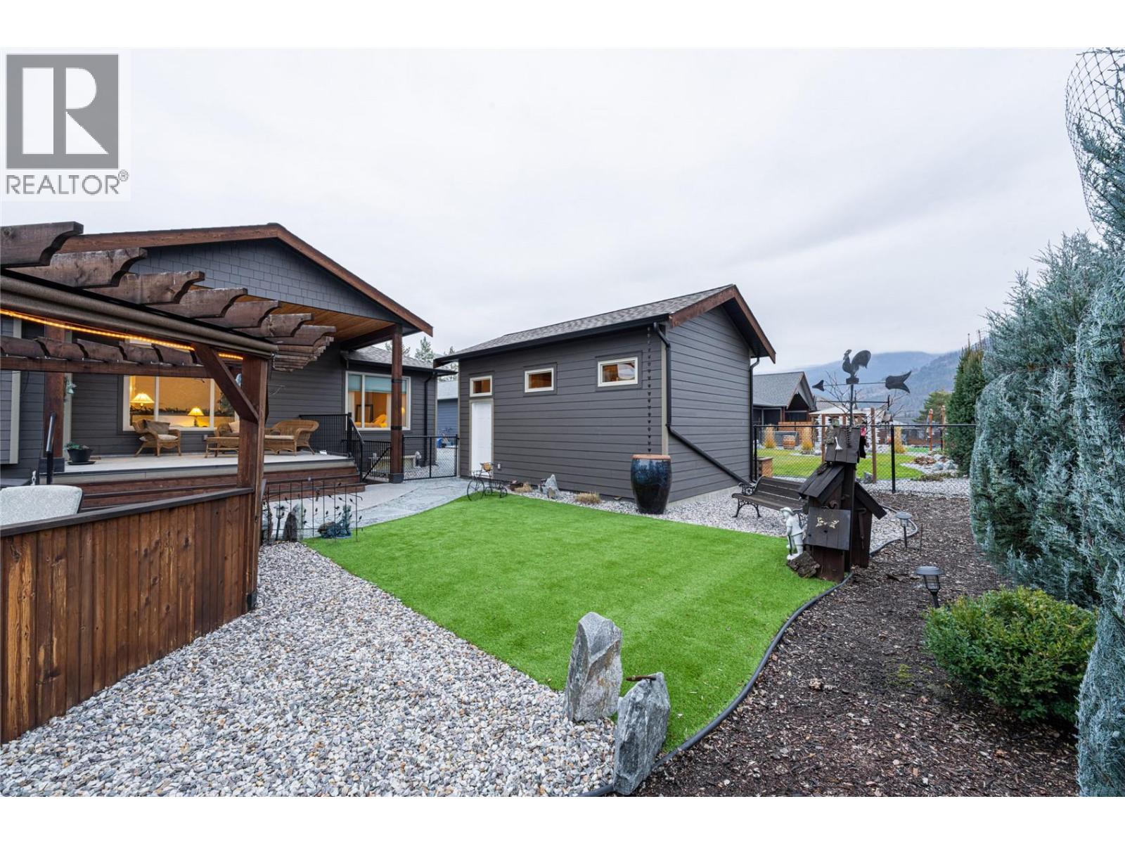 2444 York Avenue Unit# 3, Armstrong