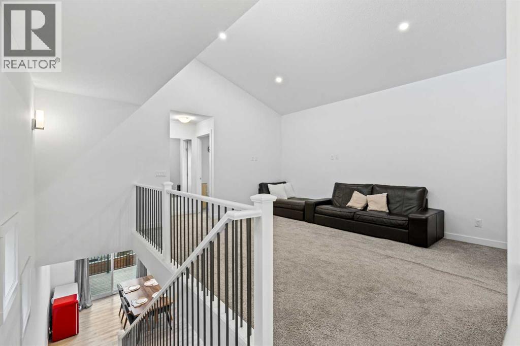 
          178 Sage Bluff Drive Northwest
            <br/>
            <span>Calgary</span>
            , 
            <span>AB</span>
             <span>T3R1W2</span>
         - Photo 18