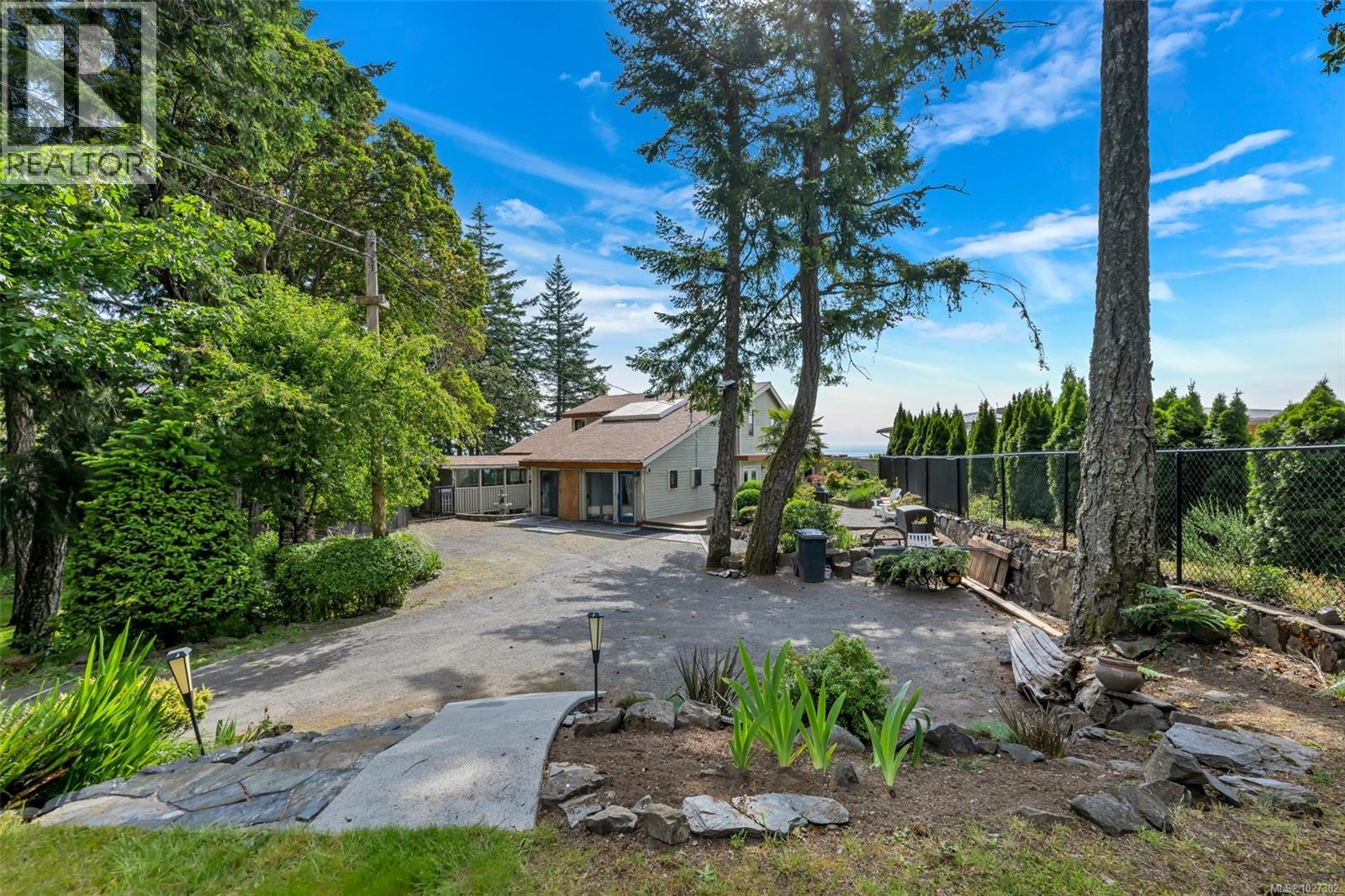  780 Cuaulta Crescent, Colwood