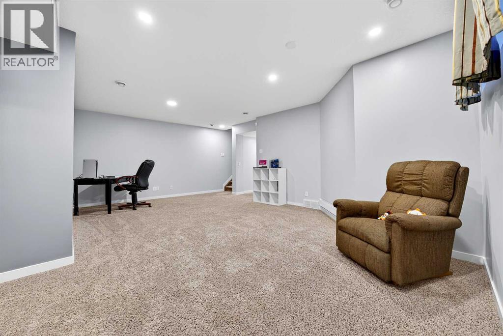 46 Heritage Landing, Cochrane