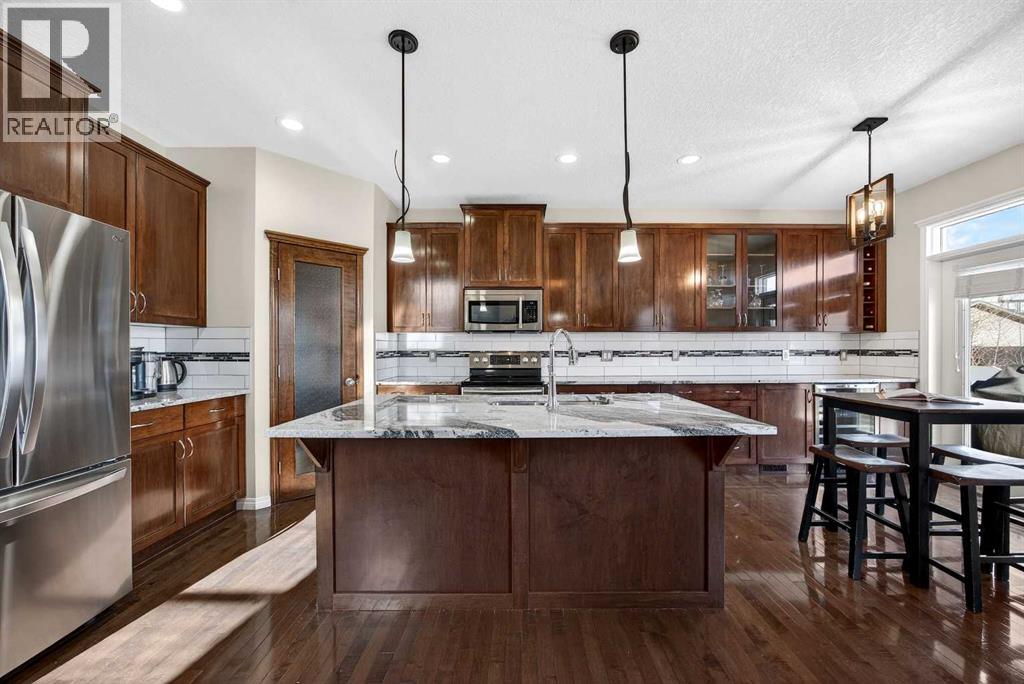 46 Heritage Landing, Cochrane