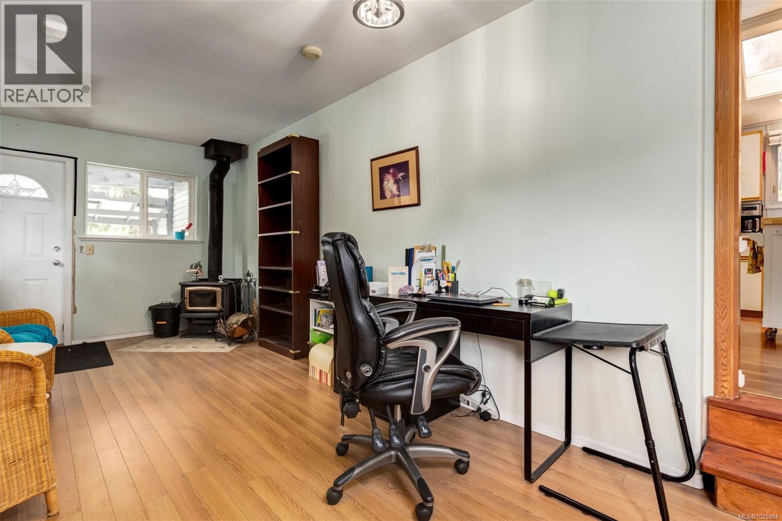 #127 25 MAKI RD - 30