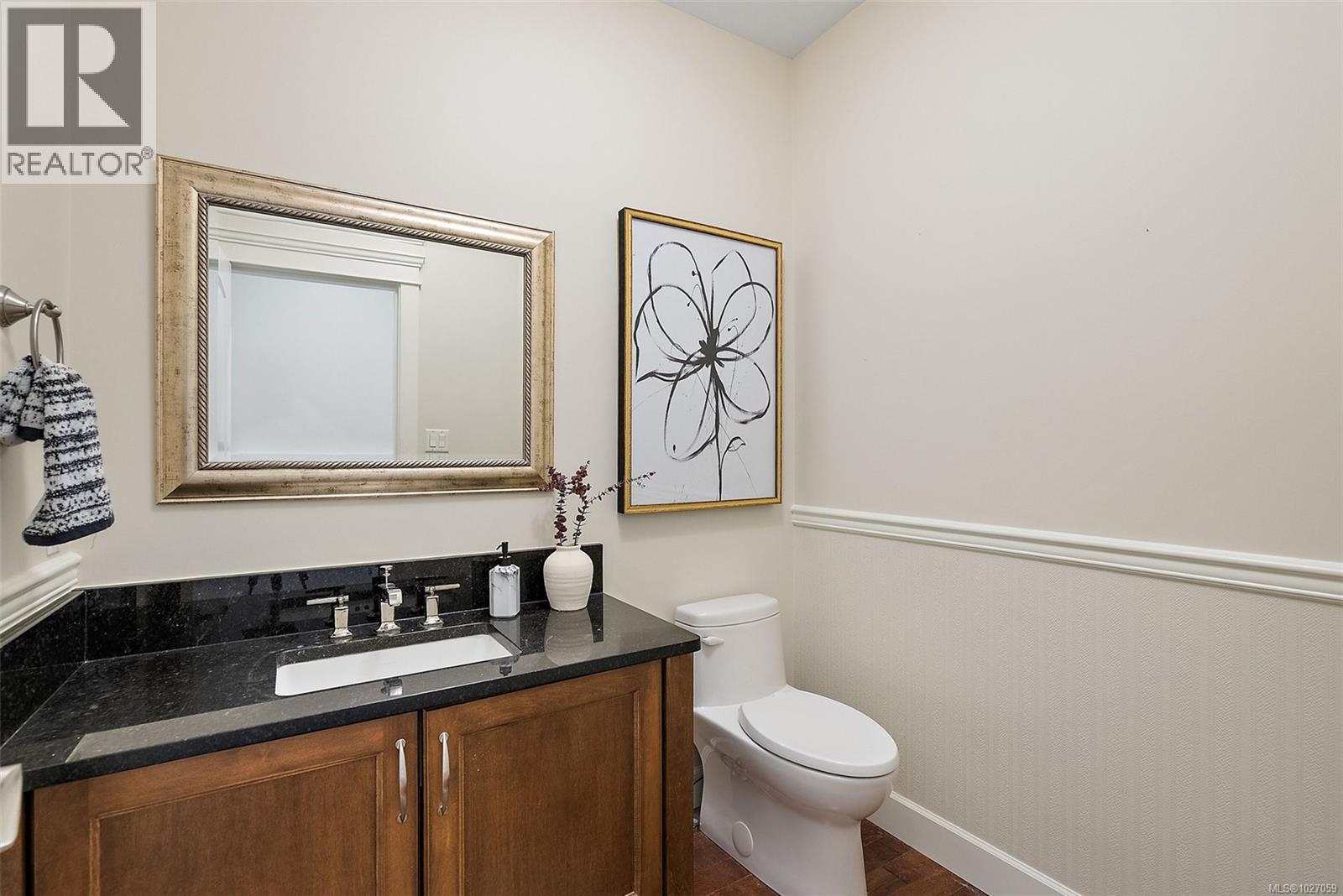  4973 La Quinta Place, Saanich