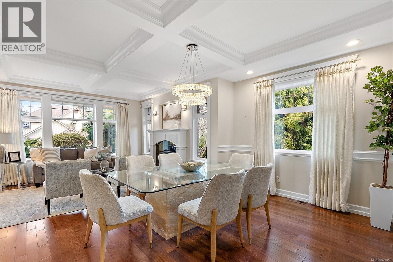  4973 La Quinta Place, Saanich