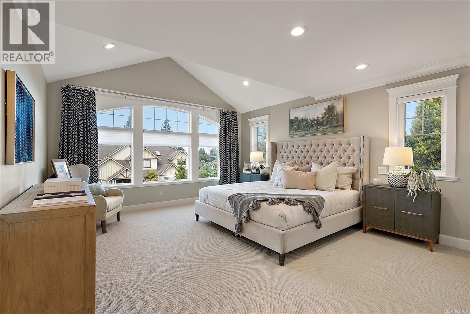  4973 La Quinta Place, Saanich