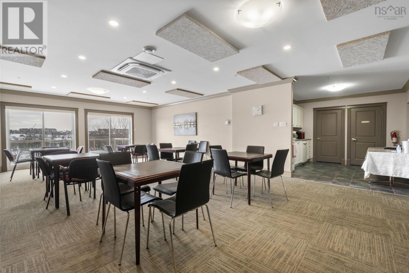 Property 33 of 41 of 306 77 Russell Lake